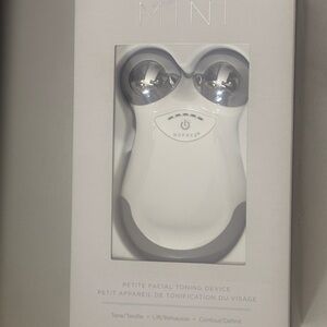 NuFace Mini Device with Charger